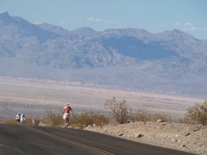 BADWATER 135 - Ένας αγώνας για λίγους στη Κοιλάδα του Θανάτου, φέτος και με ελληνική συμμετοχή!
