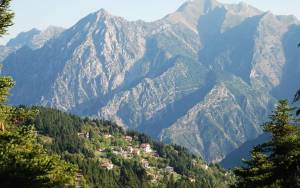Ο Βασίλης Ντέκας μας μιλάει για το 1ο Eyrytania - Triantafilia mountain trail running!